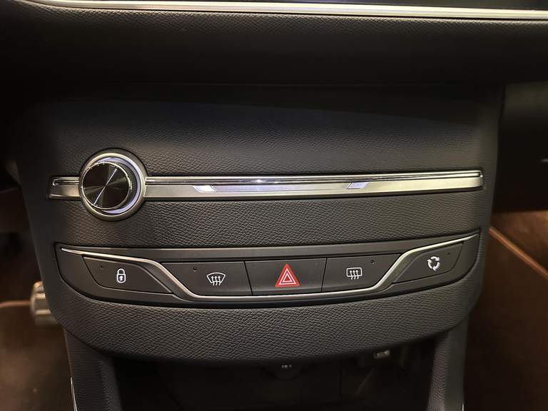 Peugeot Peugeot