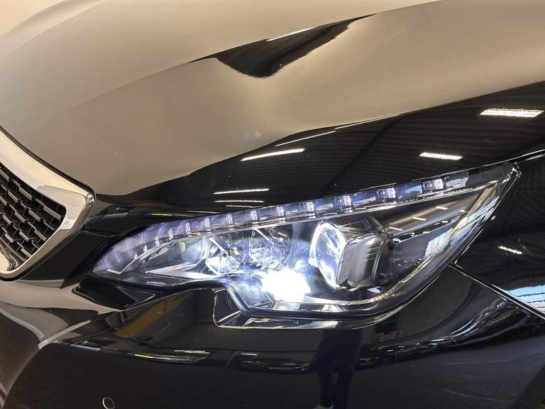 Peugeot Peugeot