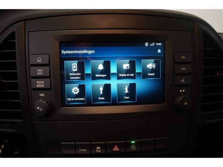 Mercedes-Benz Mercedes-Benz