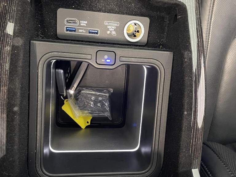 Land Rover Land Rover