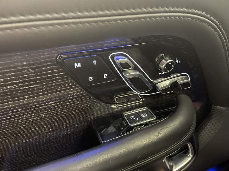 Land Rover Land Rover