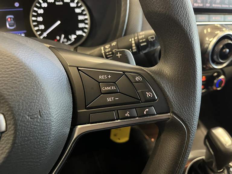 Nissan Nissan
