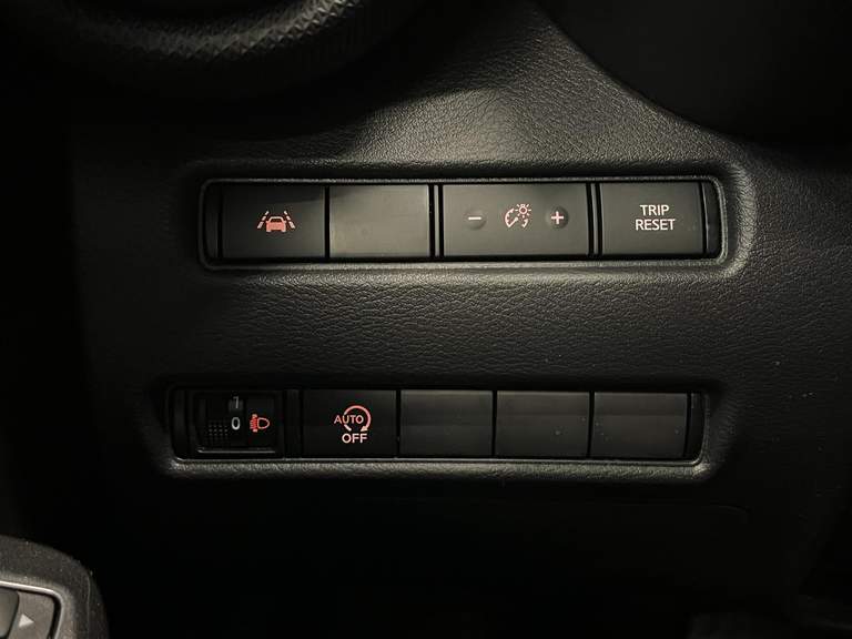 Nissan Nissan
