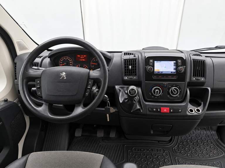 Peugeot Peugeot