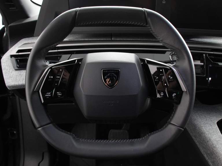 Peugeot Peugeot