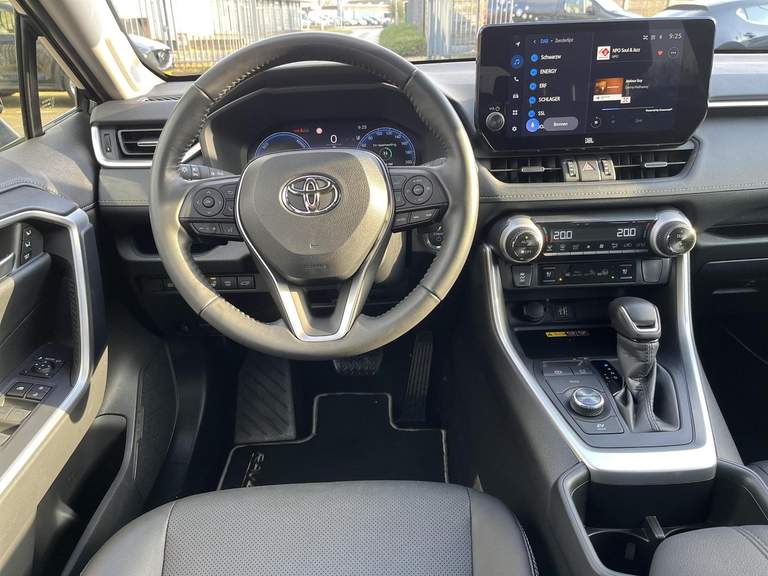 Toyota Toyota