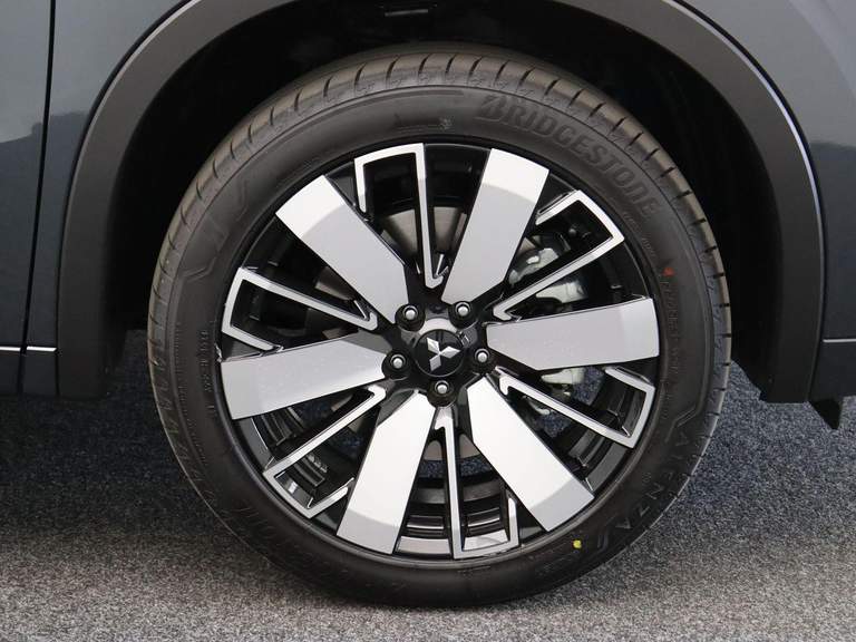 Mitsubishi Mitsubishi
