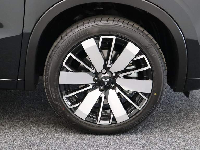 Mitsubishi Mitsubishi