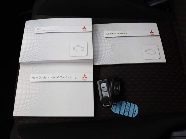 Mitsubishi Mitsubishi