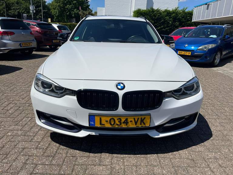 BMW BMW
