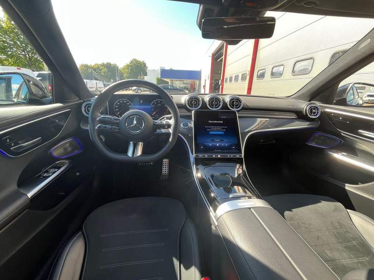 Mercedes-Benz Mercedes-Benz