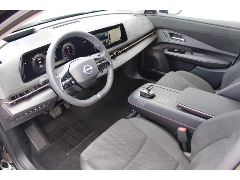 Nissan Nissan