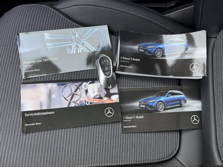 Mercedes-Benz Mercedes-Benz
