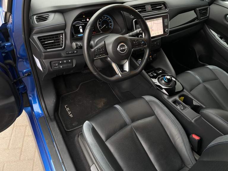 Nissan Nissan