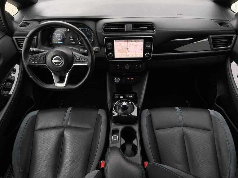 Nissan Nissan