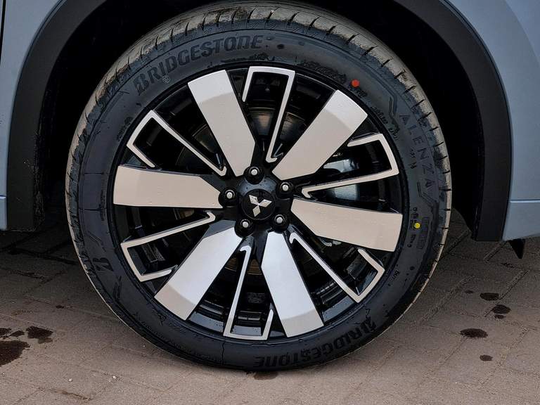 Mitsubishi Mitsubishi