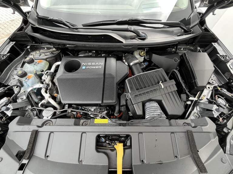Nissan Nissan