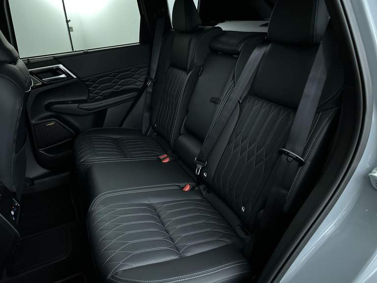 Mitsubishi Mitsubishi