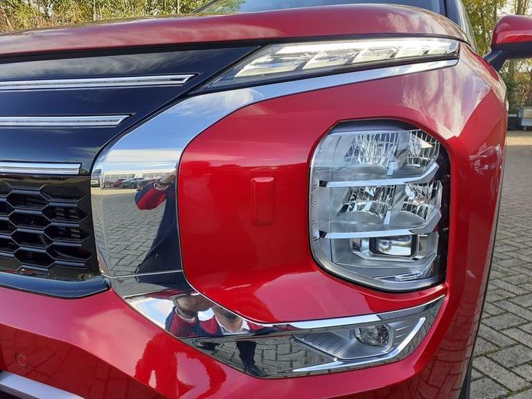 Mitsubishi Mitsubishi