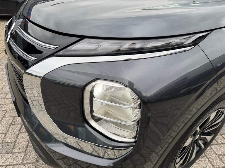Mitsubishi Mitsubishi