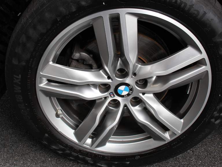 BMW BMW