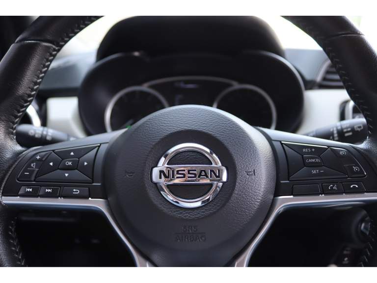 Nissan Nissan