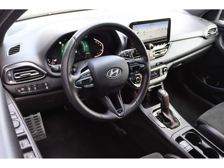 Hyundai Hyundai
