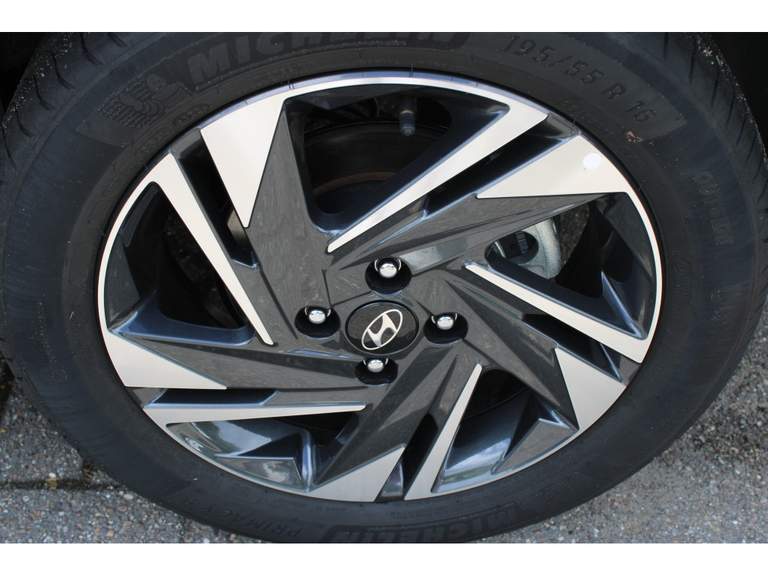 Hyundai Hyundai