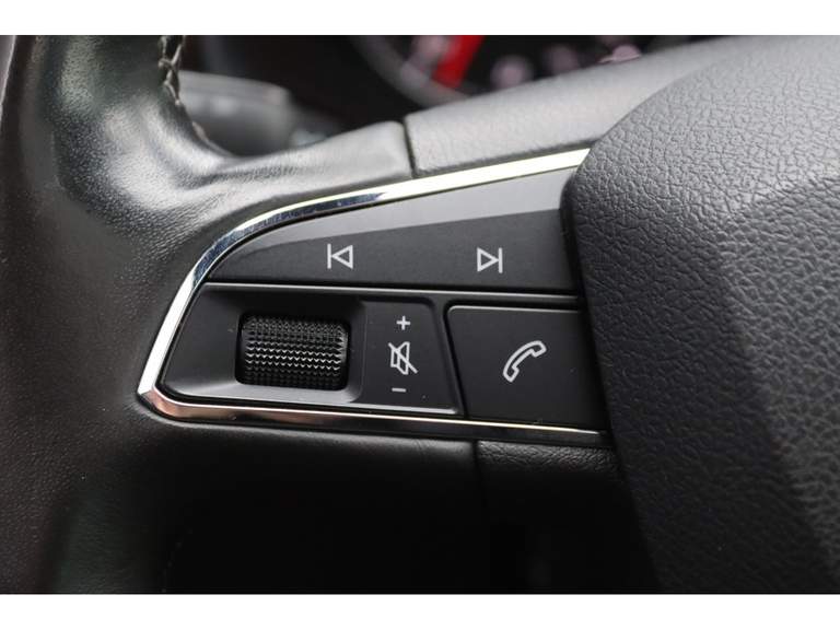 SEAT SEAT