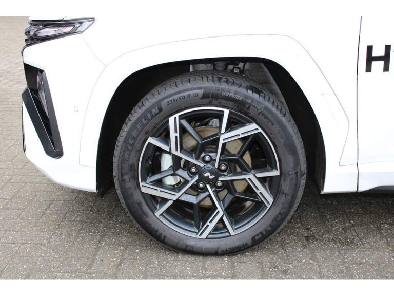 Hyundai Hyundai