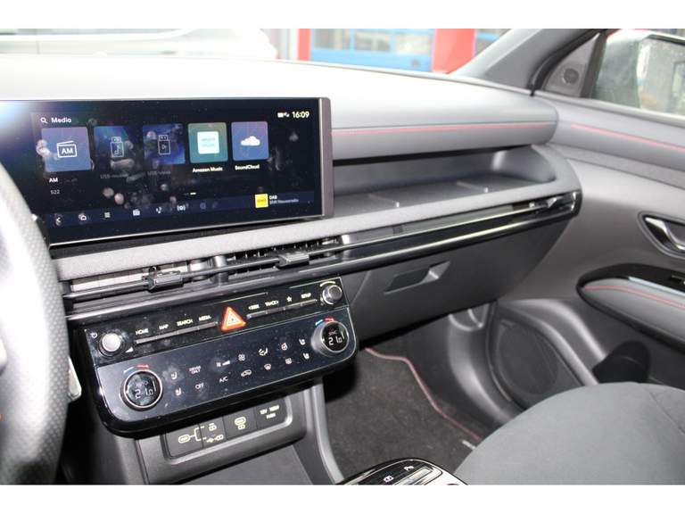 Hyundai Hyundai
