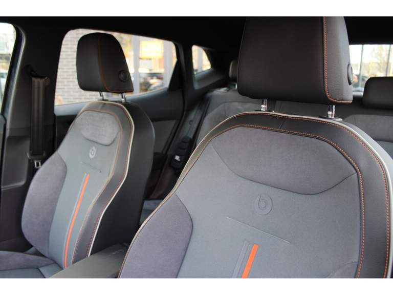 SEAT SEAT