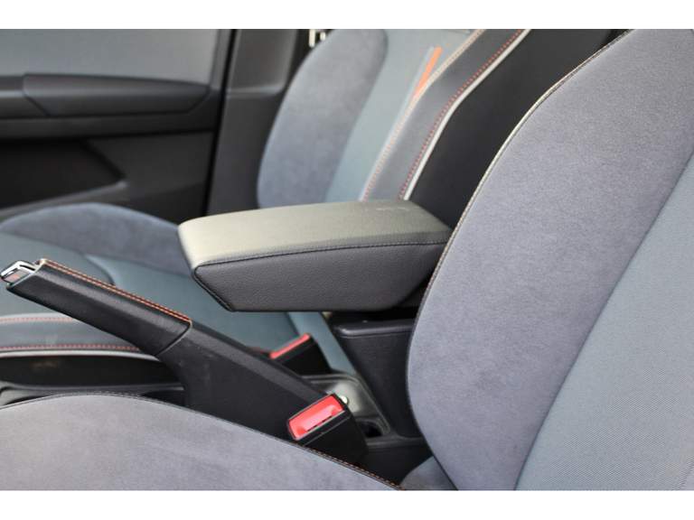 SEAT SEAT