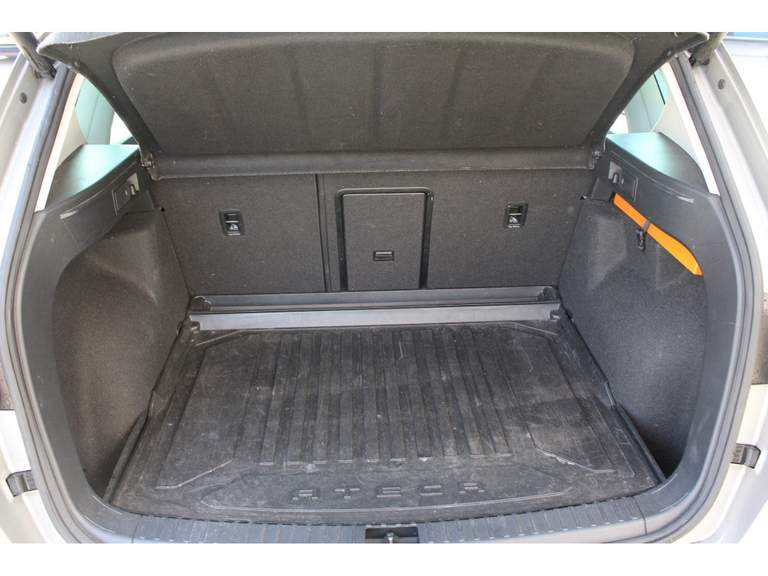 SEAT SEAT