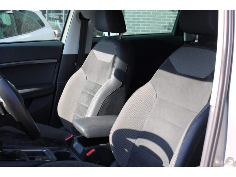 SEAT SEAT