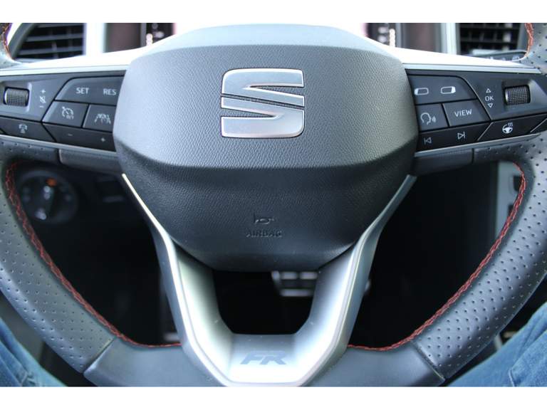 SEAT SEAT