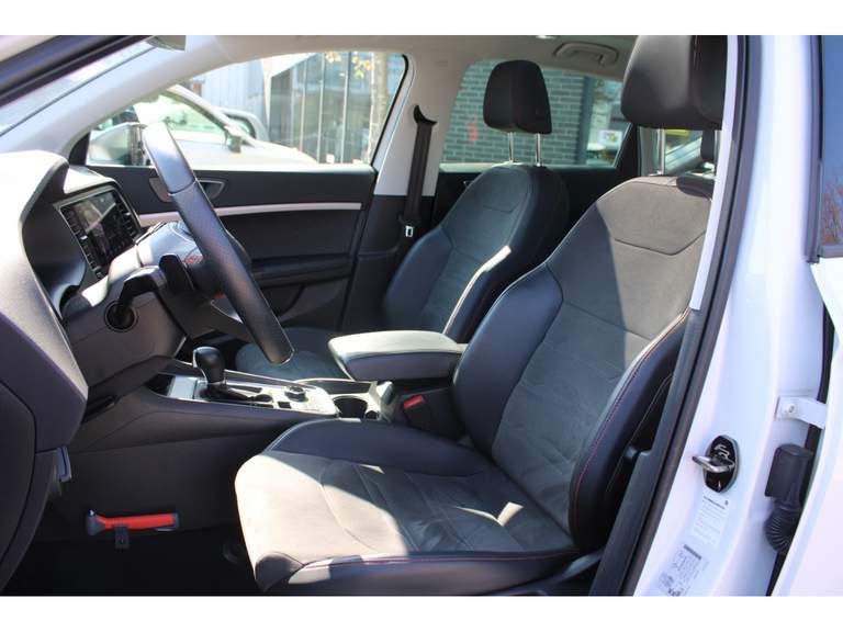 SEAT SEAT