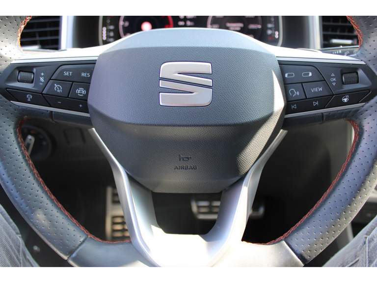 SEAT SEAT