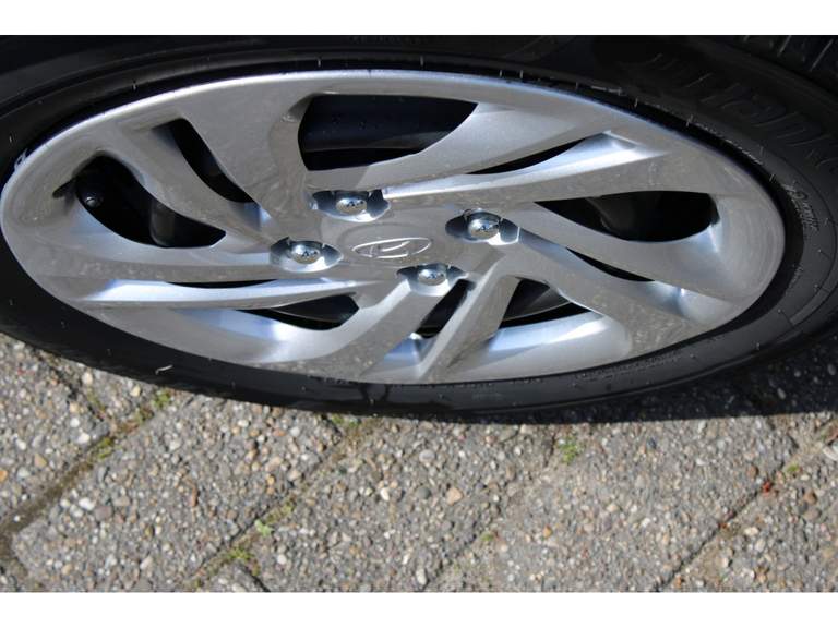 Hyundai Hyundai