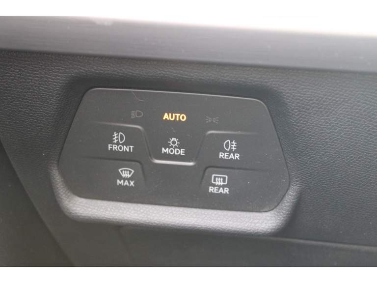 SEAT SEAT