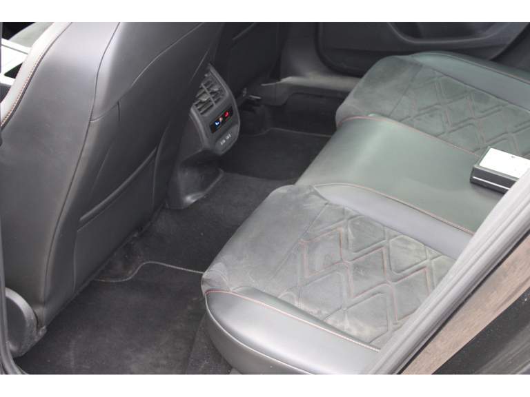 SEAT SEAT