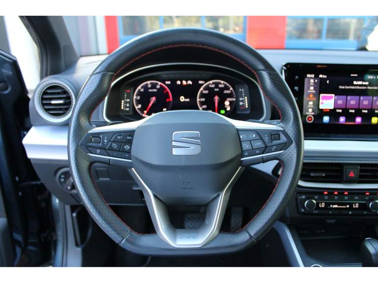 SEAT SEAT