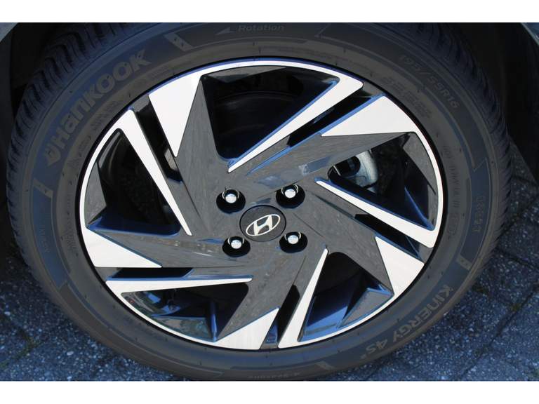 Hyundai Hyundai