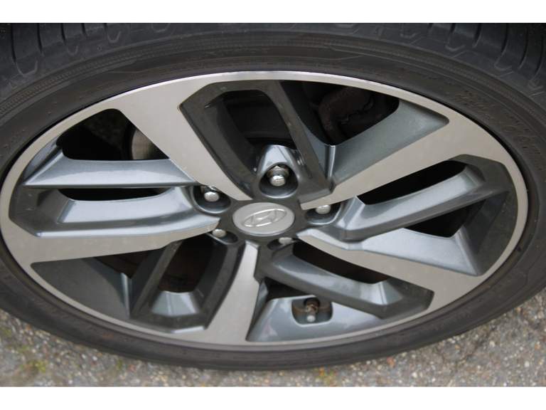 Hyundai Hyundai