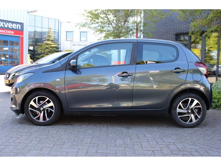 Peugeot Peugeot