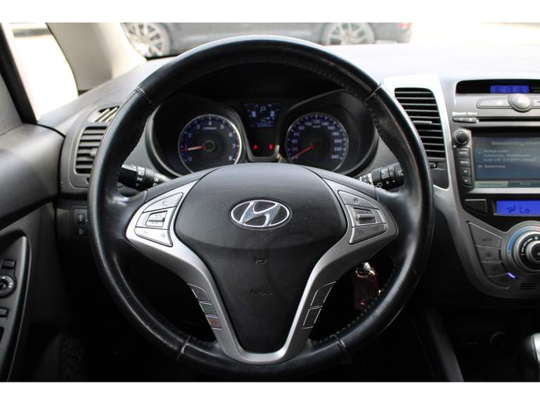 Hyundai Hyundai