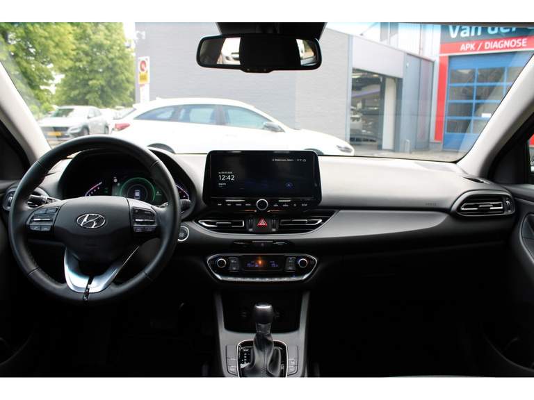 Hyundai Hyundai