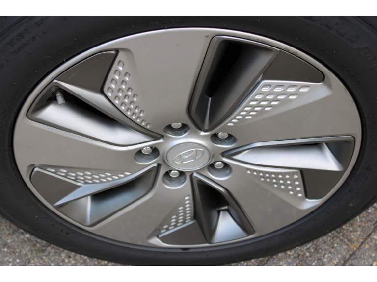 Hyundai Hyundai