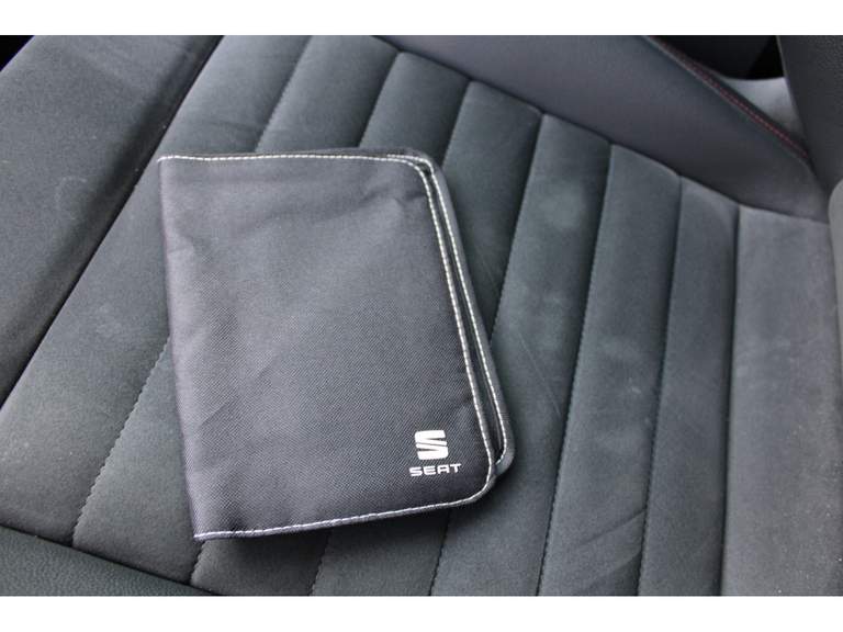 SEAT SEAT