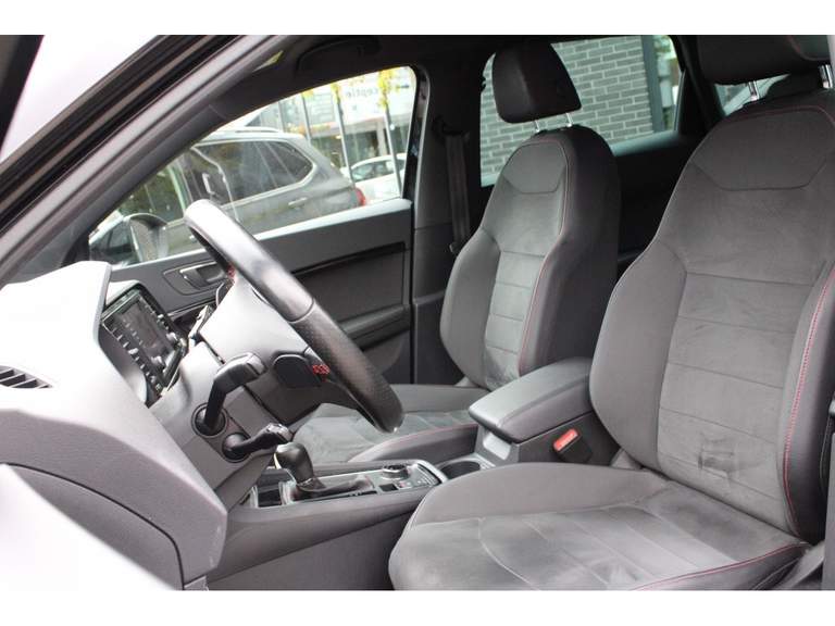 SEAT SEAT
